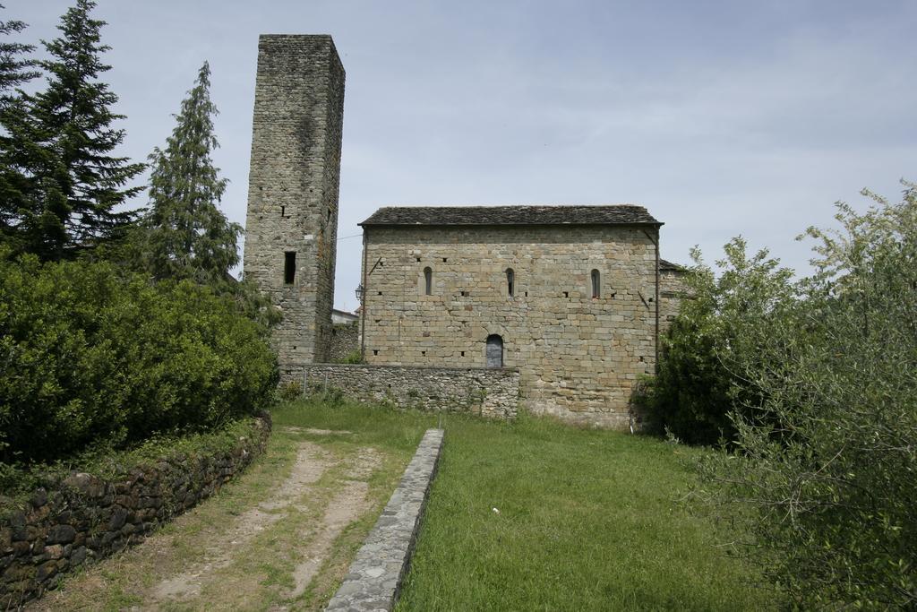 Hotel Antica Pieve à Filattiera Extérieur photo